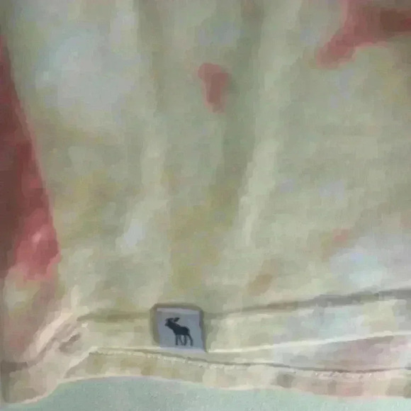 Abercrombie & Fitch
JAN TIE FRONT ESSENTIAL - Print T-shirt size 11/12 - Picture 7 of 9